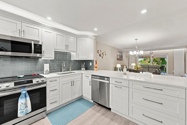 2 of 43 - 4629 Poinciana Street #304, Lauderdale-By-The-Sea, FL