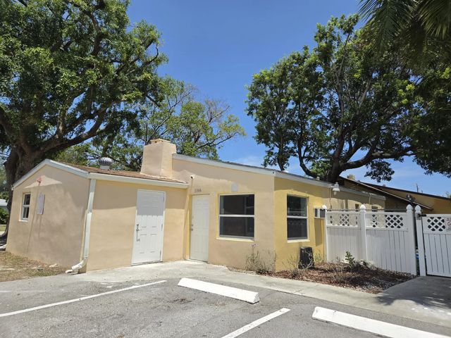 1100 Ne 23rd Drive, Wilton Manors