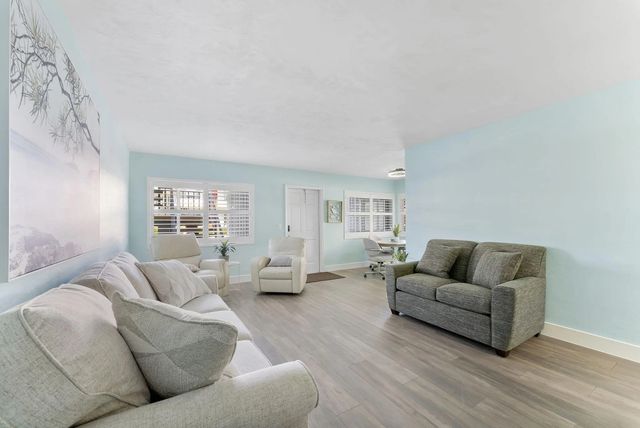 2 of 21 - 3322 Cynthia Lane #102, Lake Worth Beach, FL