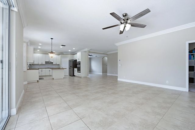 5 of 26 - 15562 Cypress Park Drive, Wellington, FL