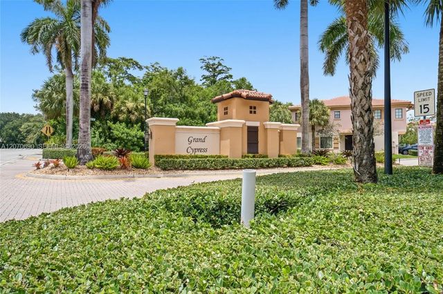 2 of 71 - 4758 Cypress Street, Coconut Creek, FL