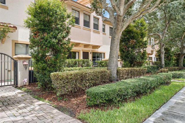 5 of 71 - 4758 Cypress Street, Coconut Creek, FL