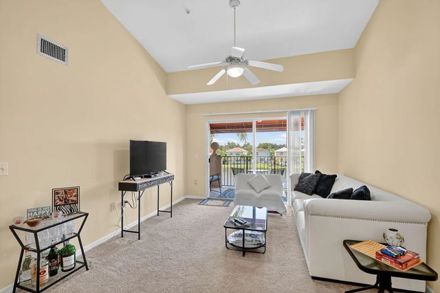 5 of 53 - 4180 San Marino Boulevard #304, West Palm Beach, FL