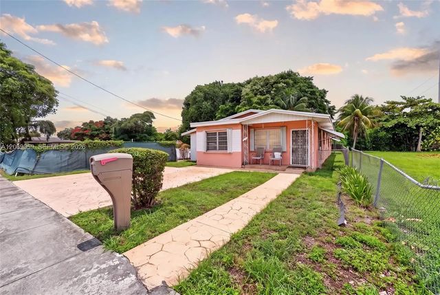 3111 Nw 57th Street, Miami