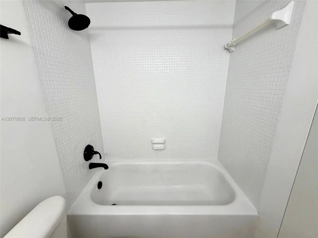 5 of 19 - 1200 West Avenue #1002, Miami Beach, FL