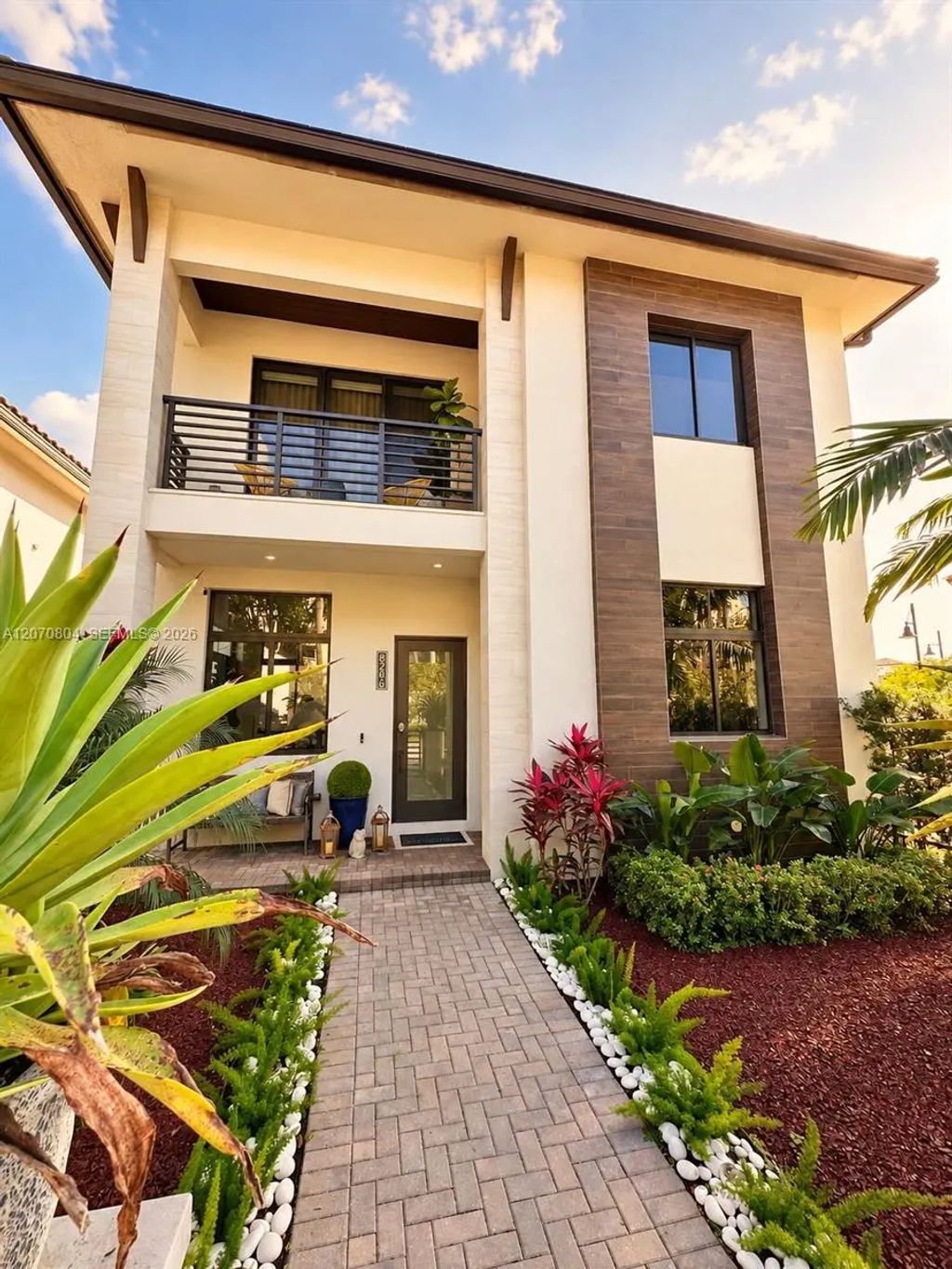 8286 Nw 51st Terrace, Doral