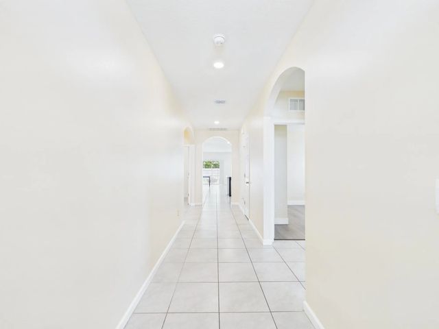5 of 47 - 4402 Sw Port St Lucie Boulevard, Port St. Lucie, FL