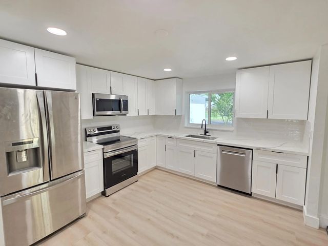 2 of 17 - 12301 Paseo Way, Cooper City, FL