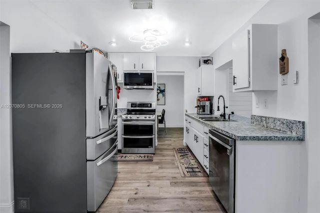 5 of 45 - 6810 Nw 74th Place, Tamarac, FL