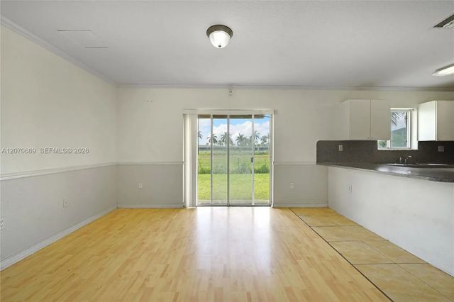 4 of 30 - 1714 Nw 204th Street, Miami Gardens, FL