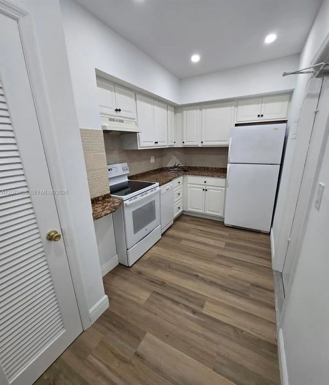 2424 Se 17th Causeway #110b, Fort Lauderdale