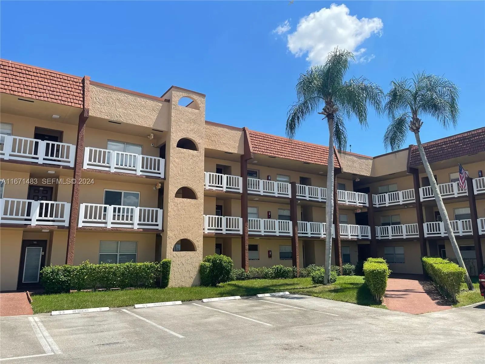 9300 Sunrise Lakes  Boulevard #303, Sunrise