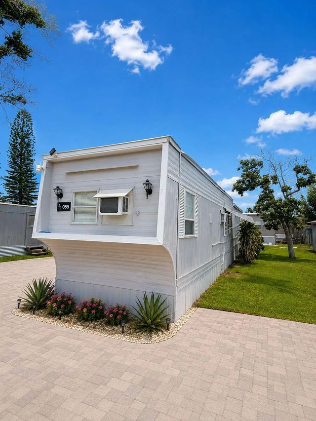 4 of 16 - 11411 Se Federal Highway #55, Hobe Sound, FL