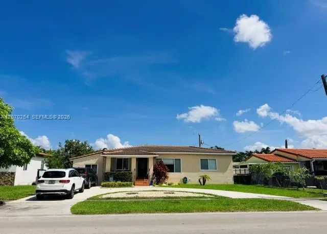 245 W 60th Street, Hialeah
