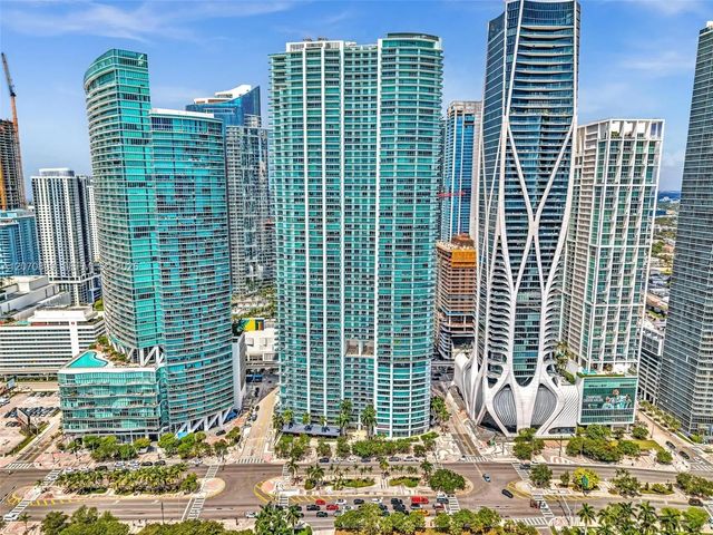 5 of 85 - 900 Biscayne Boulevard #1708, Miami, FL