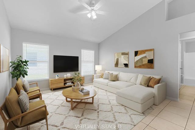 4 of 25 - 216 13th Street Sw, Vero Beach, FL