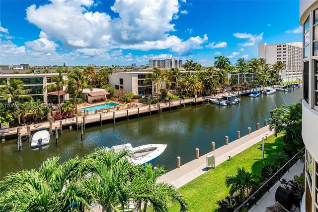 3 of 34 - 3051 Ne 48th Street #406, Fort Lauderdale, FL