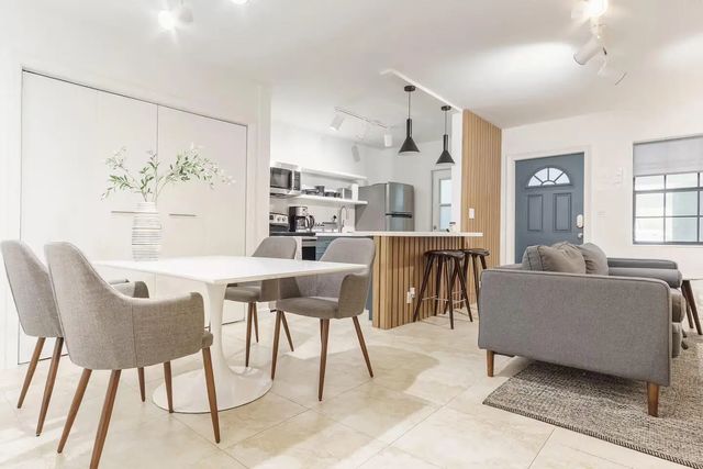 2 of 8 - 2404 Ne 33rd Avenue #4, Fort Lauderdale, FL