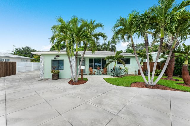 2 of 57 - 819 6th Street, Lake Park, FL