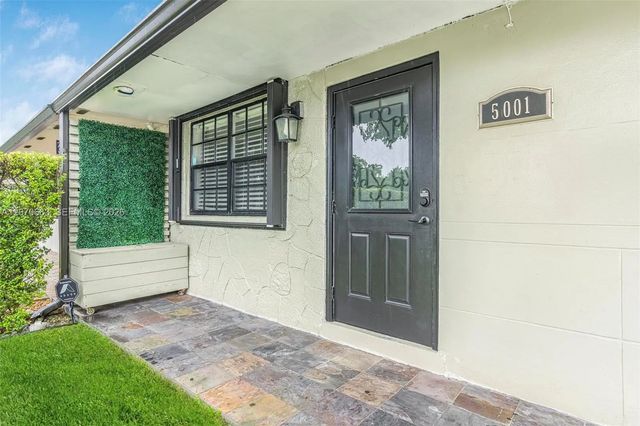 3 of 25 - 5001 Sw 92nd Terrace, Cooper City, FL