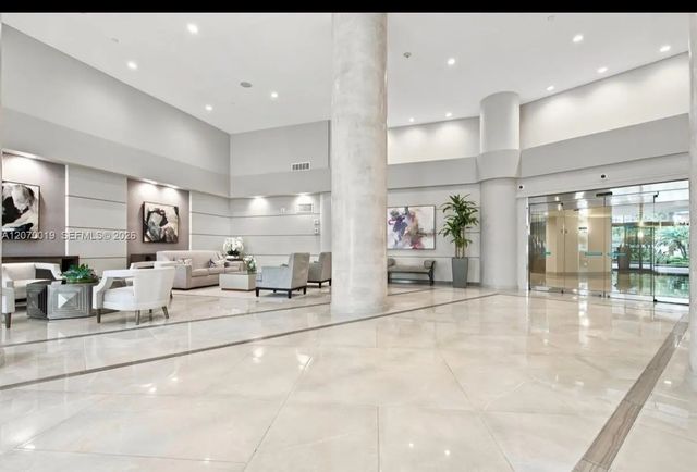 2 of 33 - 19195 Ne 36th Court #2601, Aventura, FL