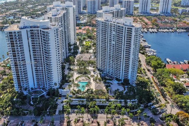 5 of 35 - 21205 Yacht Club Drive #2310, Aventura, FL