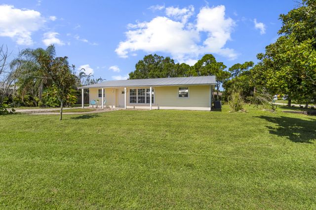 874 Blossom Drive, Sebastian