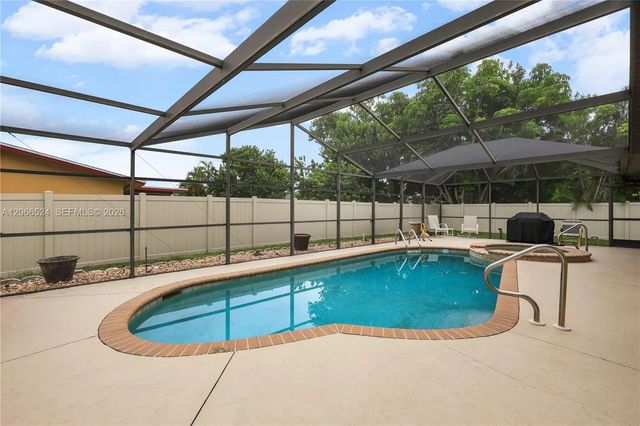 2 of 48 - 4029 Country Club Boulevard, Cape Coral, FL
