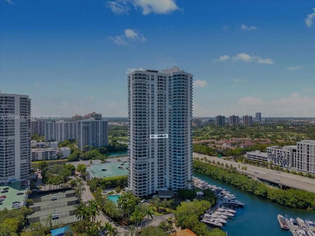 3500 Mystic Pointe Drive #2107, Aventura