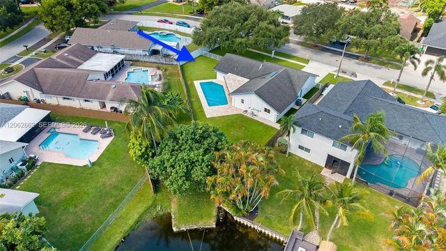 2760 Sw 86th Way, Davie