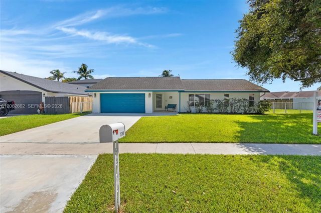 2 of 56 - 2760 Sw 86th Way, Davie, FL