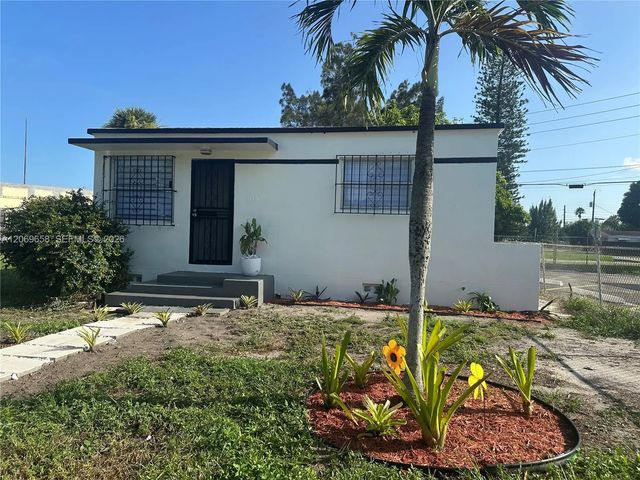 3 of 8 - 1120 Opa Locka Boulevard, Opa-Locka, FL