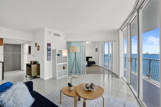 4 of 56 - 1750 N Bayshore Drive #2202, Miami, FL