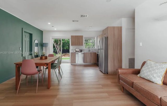 5 of 18 - 1153 Ne 158th Street, North Miami Beach, FL