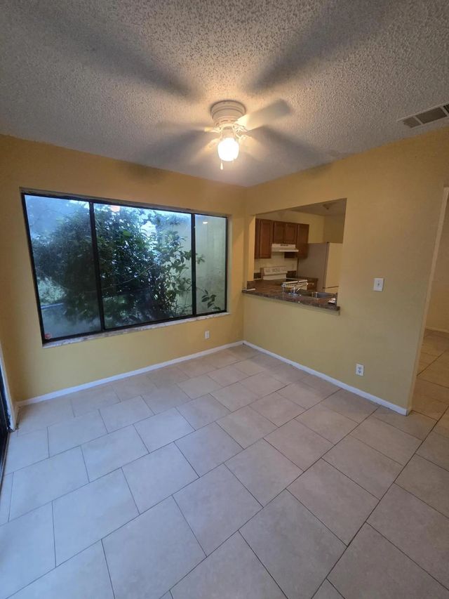 4 of 9 - 1917 Se Burgundy Lane, Port St. Lucie, FL