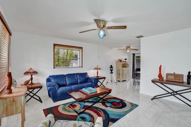 2 of 31 - 4900 Nw 27 Terrace, Tamarac, FL