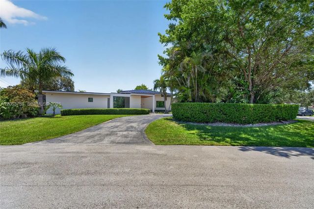 2 of 37 - 8880 Sw 149th Street, Palmetto Bay, FL