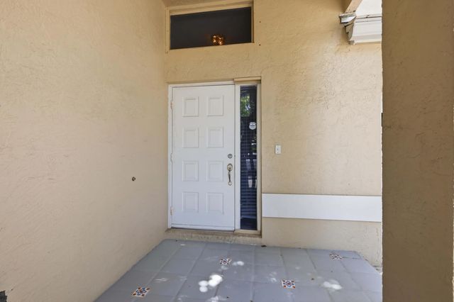 2 of 45 - 9516 Nw 8th Circle, Plantation, FL
