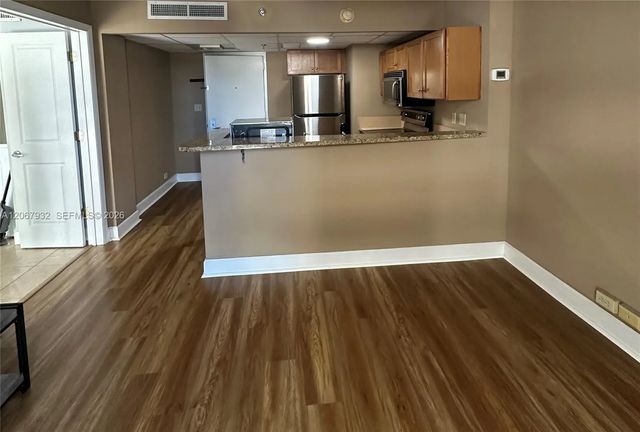 2 of 9 - 151 E Washington Street #524, Orlando, FL