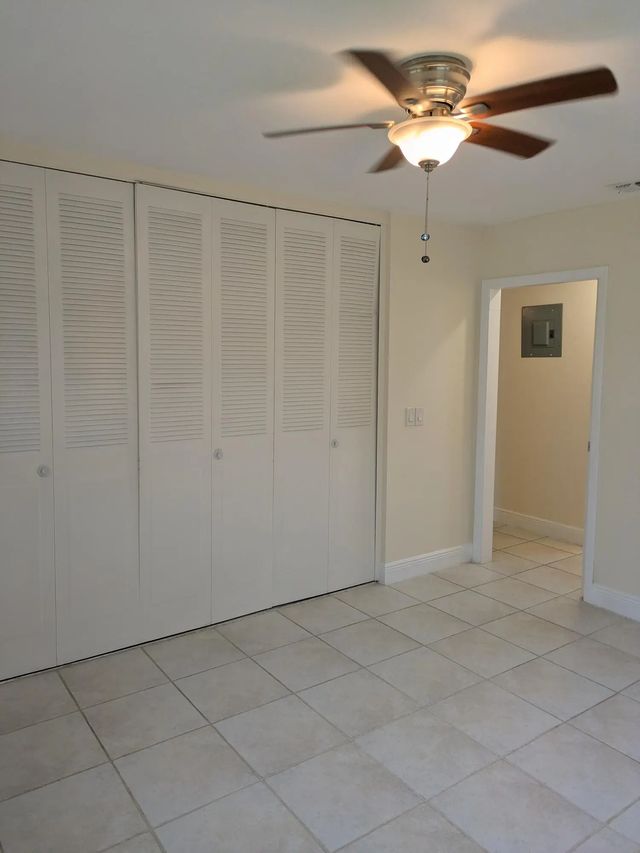 5 of 13 - 2771 Ashley Drive E #j, West Palm Beach, FL