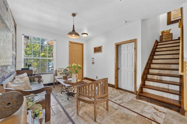 2 of 37 - 3251 Nw 32nd Terrace, Oakland Park, FL