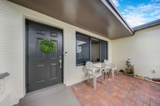 3 of 28 - 510 Nw 93rd Terrace, Pembroke Pines, FL