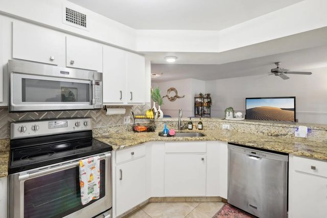 3 of 31 - 300 Scotia Drive #304, Hypoluxo, FL