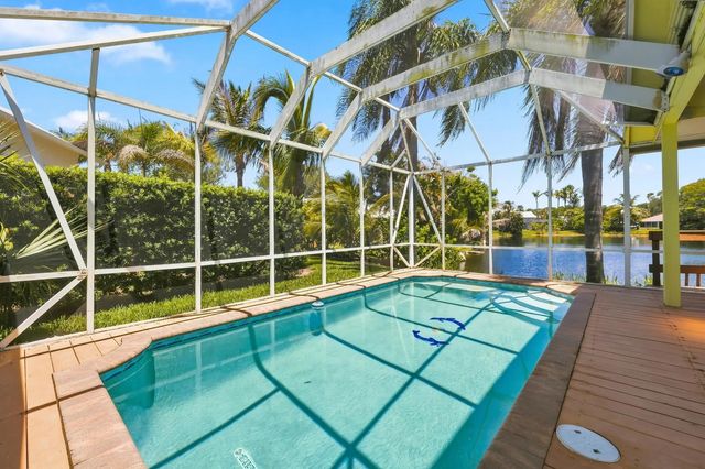 5 of 33 - 10461 Se Amberjack Court, Hobe Sound, FL