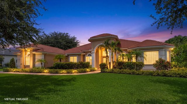 893 Forest Glen Lane, Wellington