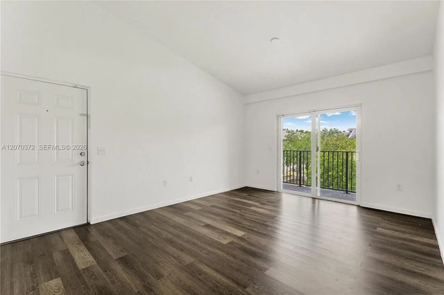 4 of 25 - 15410 Sw 284th Street #8301, Homestead, FL