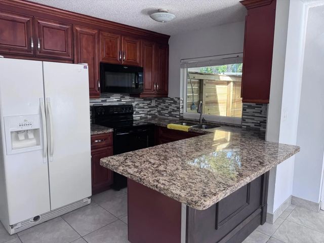 3004 Nw 4th Terrace #4-141, Pompano Beach
