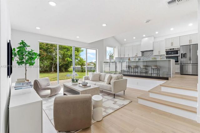 9840 Stover Way, Wellington
