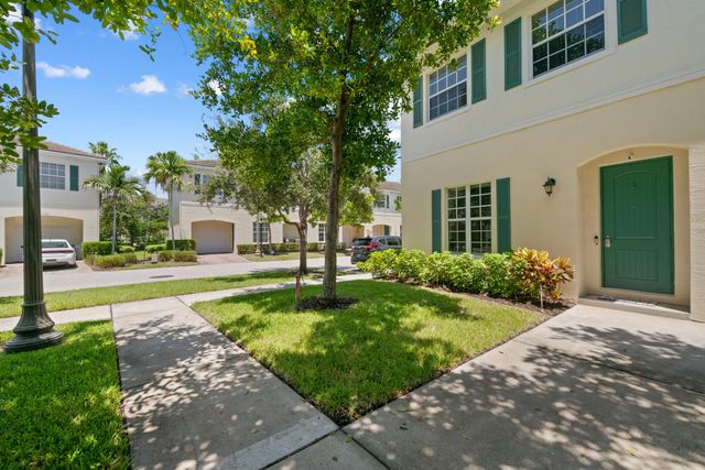 2 of 27 - 701 Sw 1st Terrace, Pompano Beach, FL