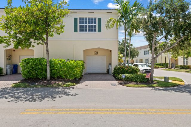 3 of 27 - 701 Sw 1st Terrace, Pompano Beach, FL